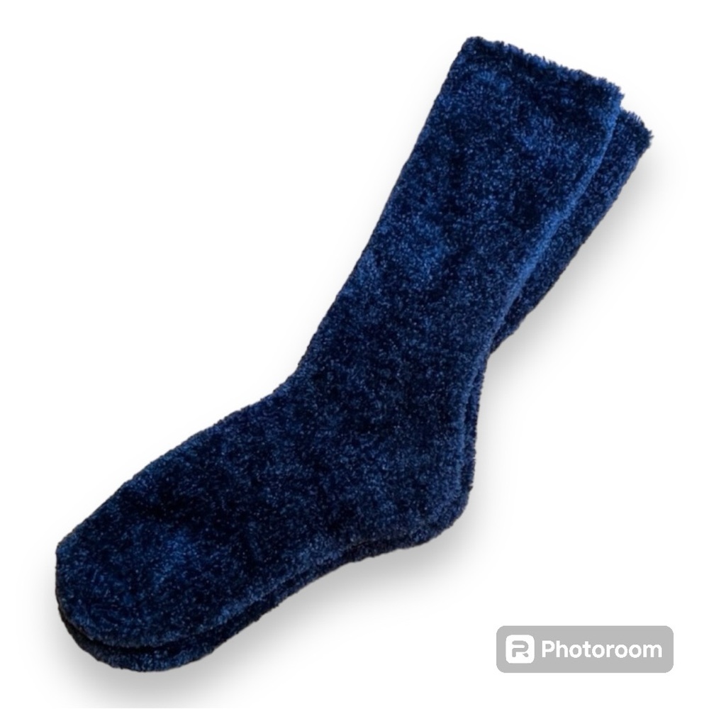 🆓 FREE ADD ON 🆓 cozy fuzzy marine socks
